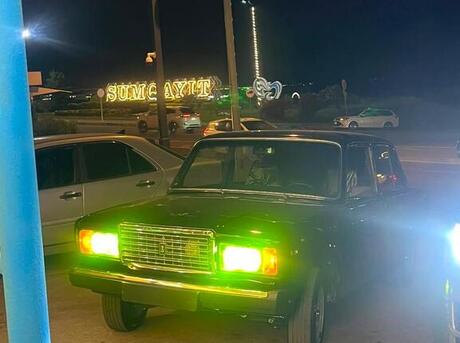 LADA (VAZ) 2107