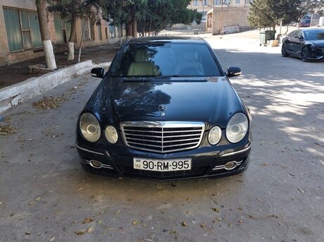 Mercedes E 300