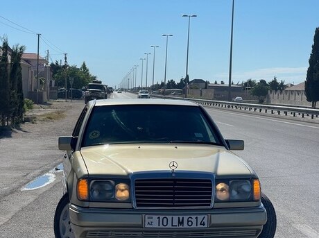 Mercedes 200 D