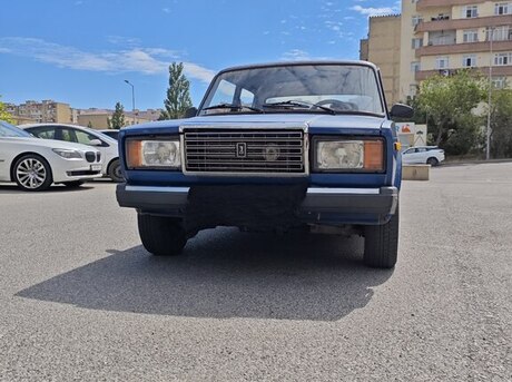 LADA (VAZ) 2107