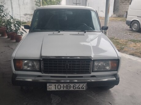 LADA (VAZ) 2107