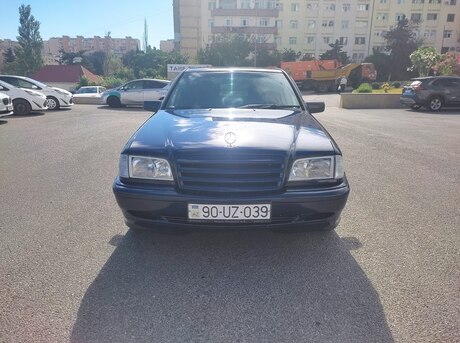 Mercedes C 220