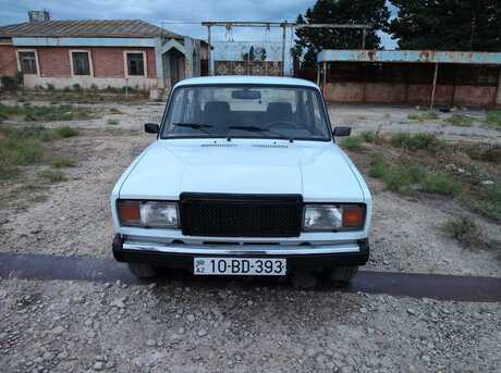 LADA (VAZ) 2107