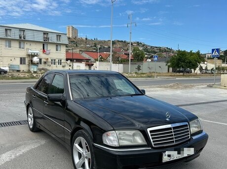 Mercedes C 220