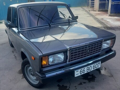 LADA (VAZ) 2107