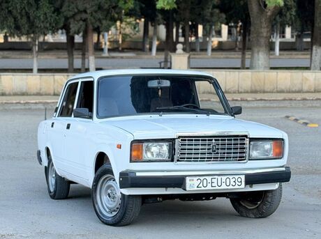 LADA (VAZ) 2107