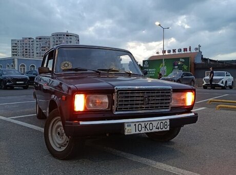LADA (VAZ) 2107