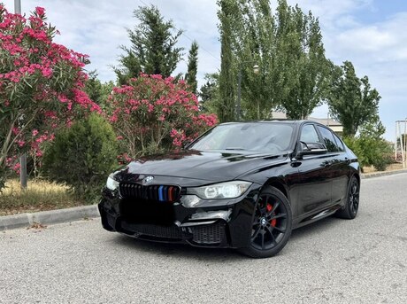 BMW 330