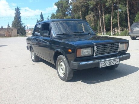 LADA (VAZ) 2107