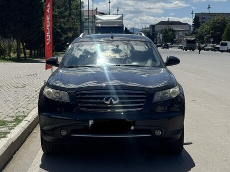Infiniti FX35