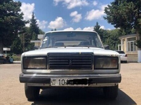 LADA (VAZ) 2107