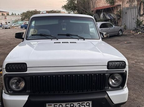 LADA (VAZ) Niva