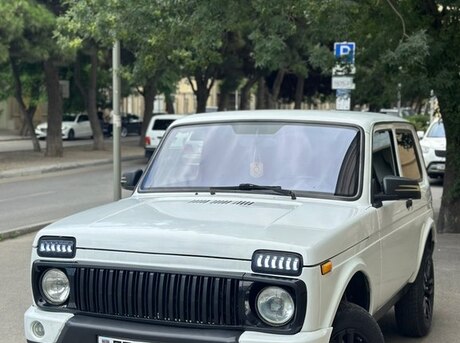 LADA (VAZ) Niva