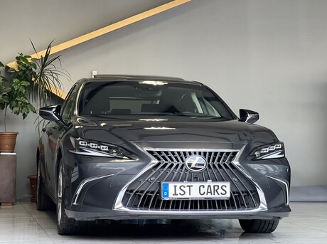 Lexus ES 300h