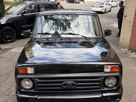 LADA (VAZ) Niva