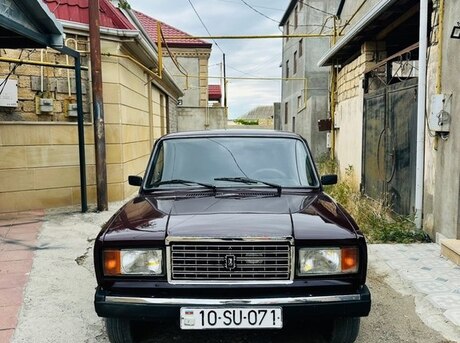 LADA (VAZ) 2107