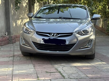 Hyundai Elantra