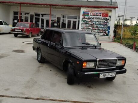 LADA (VAZ) 2107