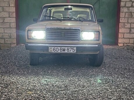 LADA (VAZ) 2107