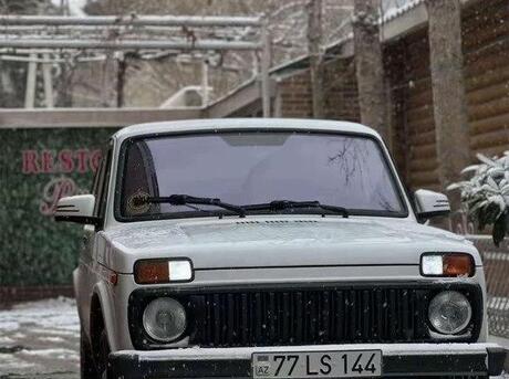 LADA (VAZ) Niva
