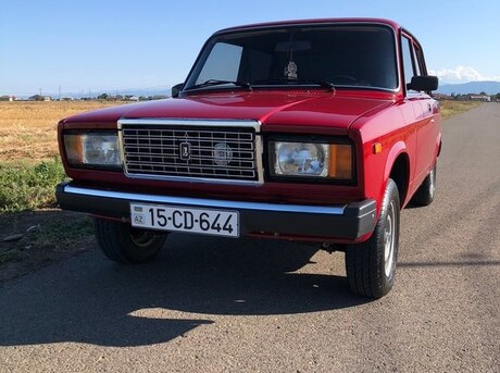 LADA (VAZ) 2107