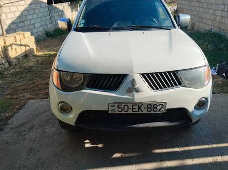 Mitsubishi L200
