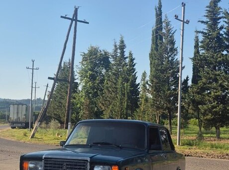LADA (VAZ) 2107