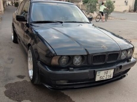 BMW 525
