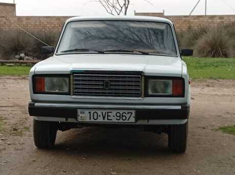 LADA (VAZ) 2107