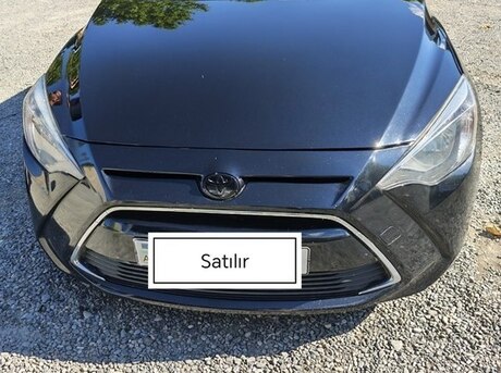 Toyota Yaris iA
