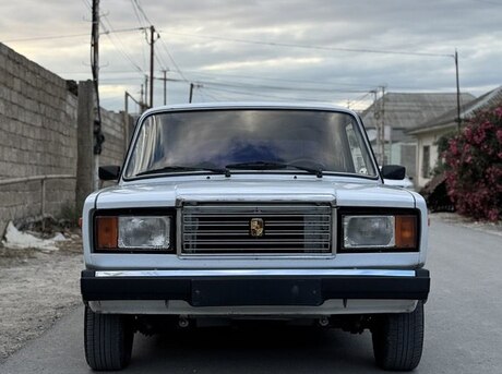 LADA (VAZ) 2107