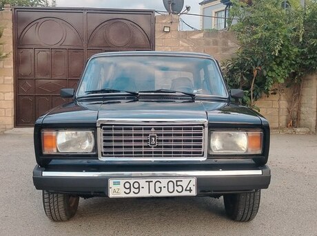 LADA (VAZ) 2107
