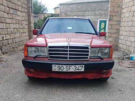 Mercedes 190