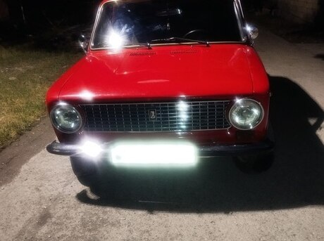 LADA (VAZ) 21011