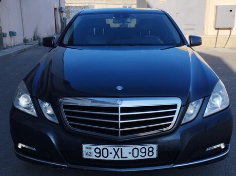 Mercedes E 220