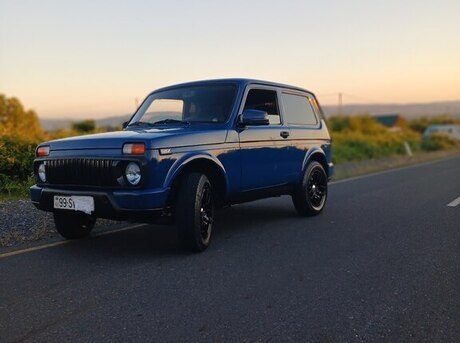 LADA (VAZ) Niva