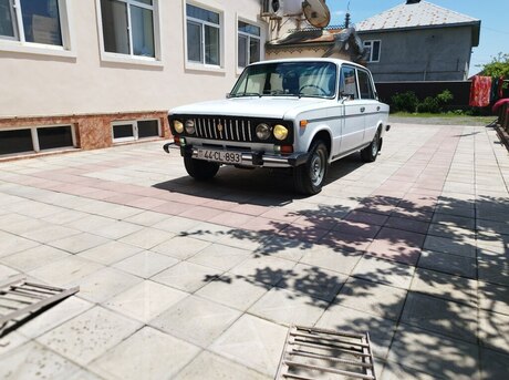 LADA (VAZ) 2106