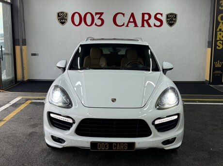 Porsche Cayenne GTS