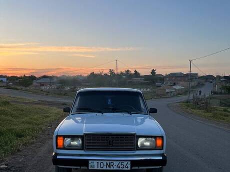 LADA (VAZ) 2107