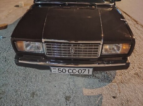 LADA (VAZ) 2107