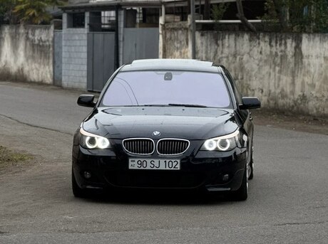BMW 525