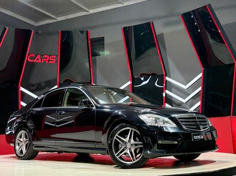 Mercedes S 320