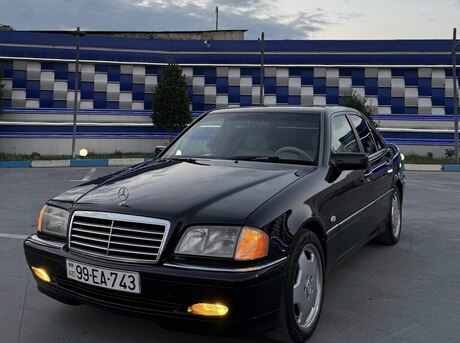 Mercedes C 230