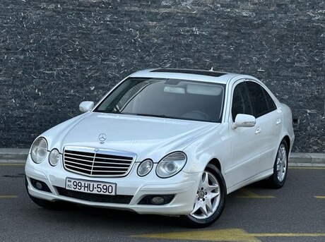 Mercedes E 220
