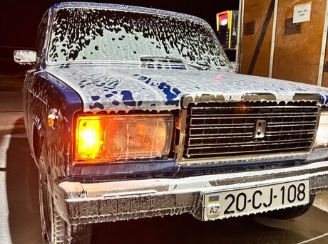 LADA (VAZ) 2107