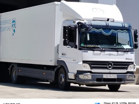 Mercedes Atego 818