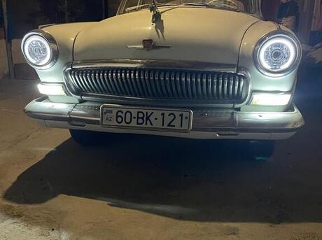 GAZ 21 "Volga"