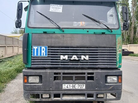 MAZ 643008