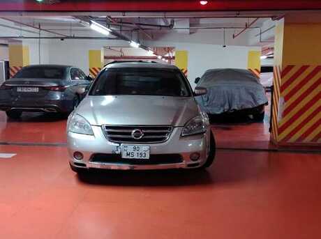 Nissan Altima