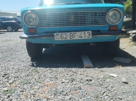 LADA (VAZ) 21011